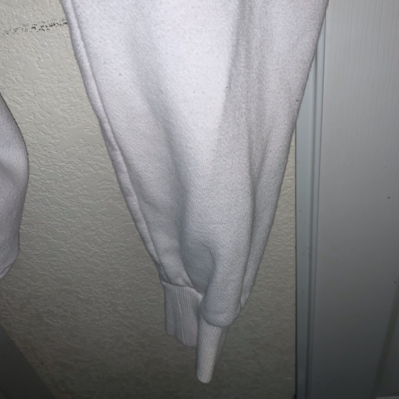 FLIRT (FILA) white womens sweatshirt - Picture 4 of 10